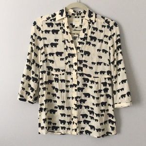 Anthropologie Bear print button down top 0